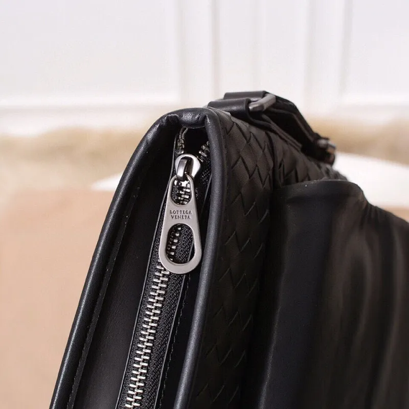 All categories 💚 Top version men’s bags 💚 BV 2024 new BV crossbody bag